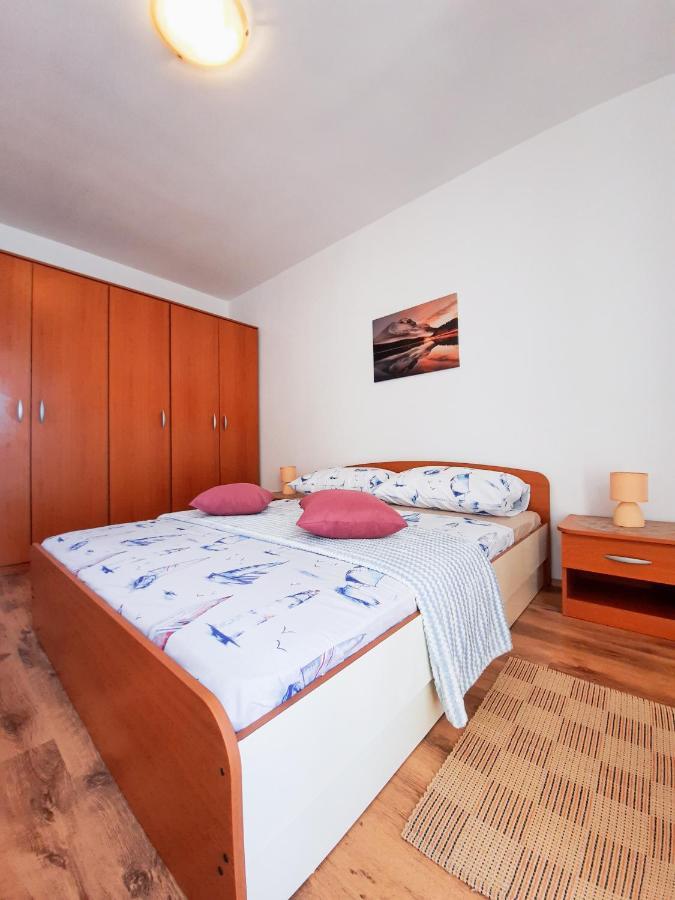 Apartment Lola สปลิท ภายนอก รูปภาพ